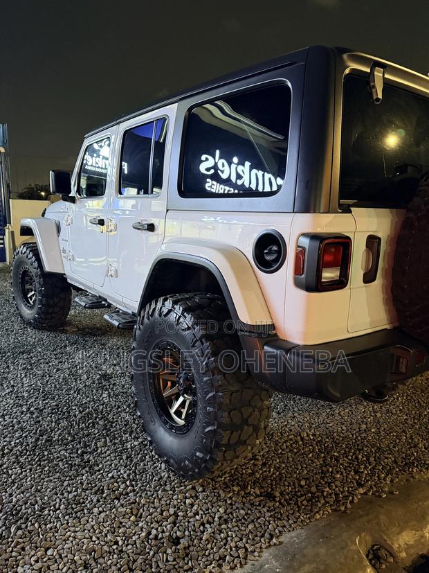 Jeep Wrangler Willys Sport 2022 White