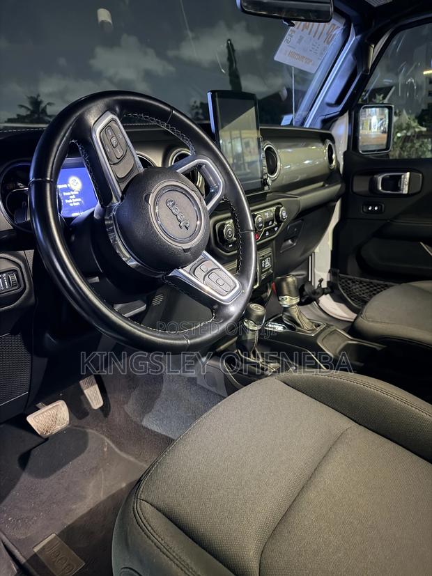 Jeep Wrangler Willys Sport 2022 White
