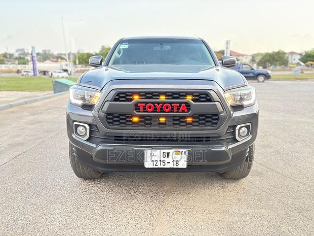 Toyota Tacoma 4dr Double Cab 2016 Gray