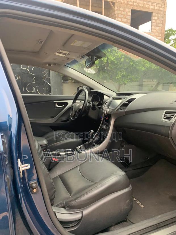 Hyundai Elantra Limited 4dr Sedan (1.8L 4cyl 6A) 2015 Blue