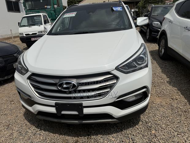 Hyundai Santa Fe Limited Ultimate AWD 2018 White