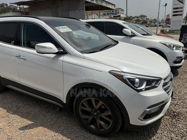 Hyundai Santa Fe Limited Ultimate AWD 2018 White
