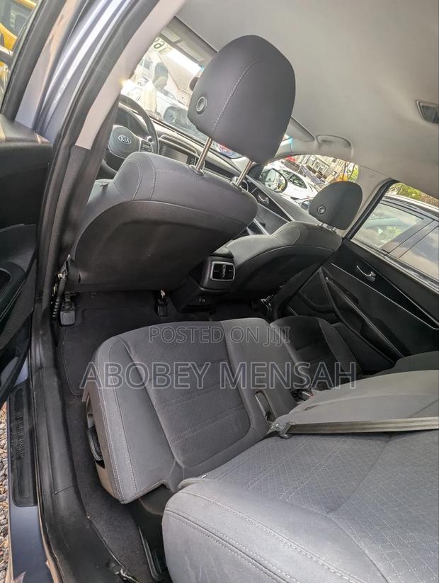 Kia Sorento 2.4L LX AWD 2020