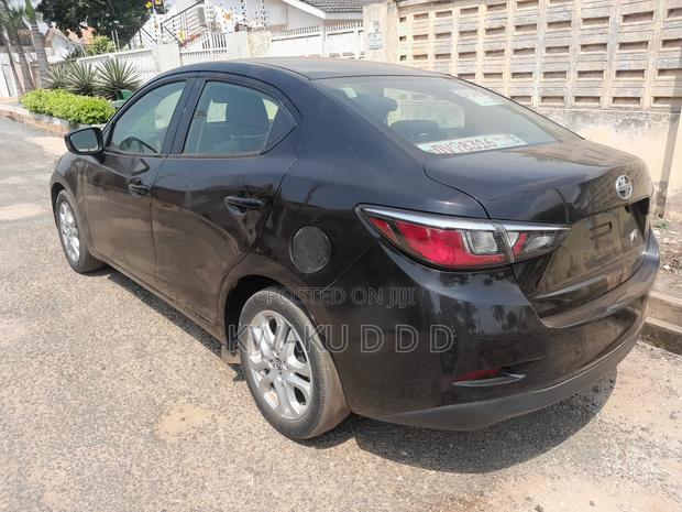 Scion iA Base 2016 Black