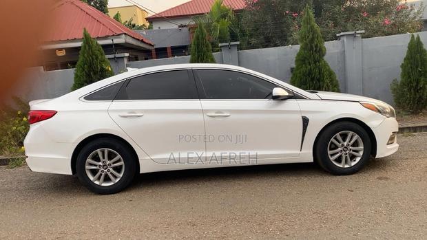 Hyundai Sonata Limited 2.0T 4dr Sedan (2.0L 4cyl Turbo 6A) 2015 White