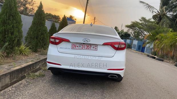 Hyundai Sonata Limited 2.0T 4dr Sedan (2.0L 4cyl Turbo 6A) 2015 White