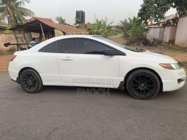 Honda Civic 1.8 3 Door Automatic 2010 White