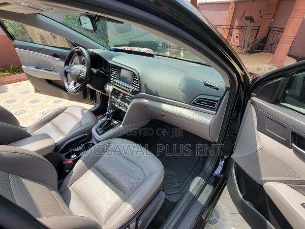 Hyundai Elantra Sport 2020 Black