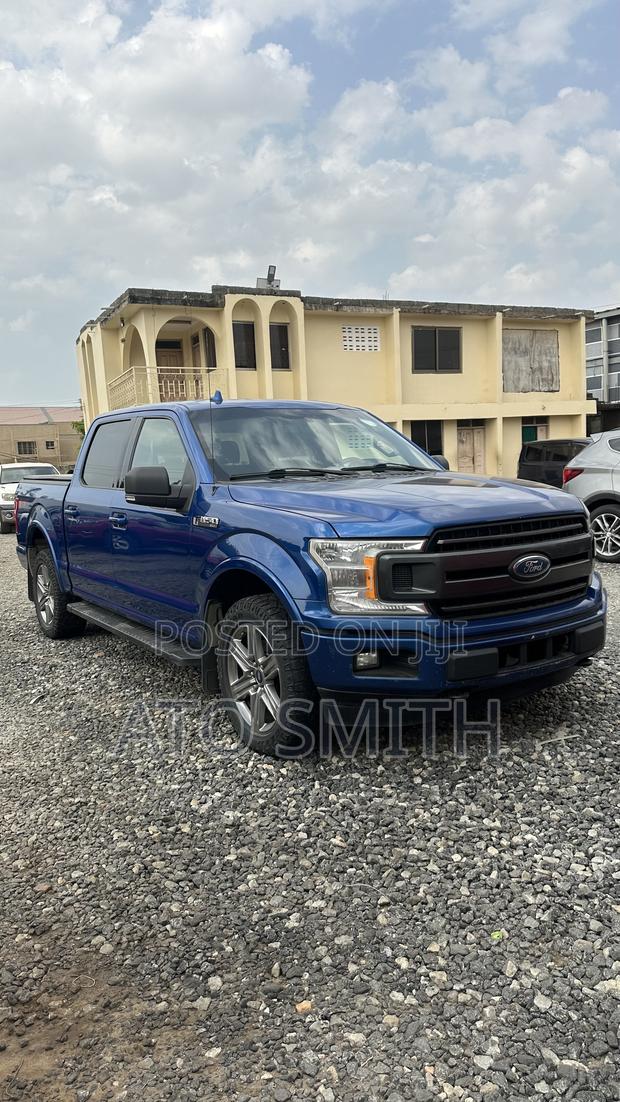 Ford F-150 2018 Blue