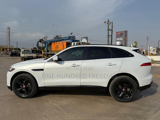 Jaguar F-Pace 25t AWD 2020 White