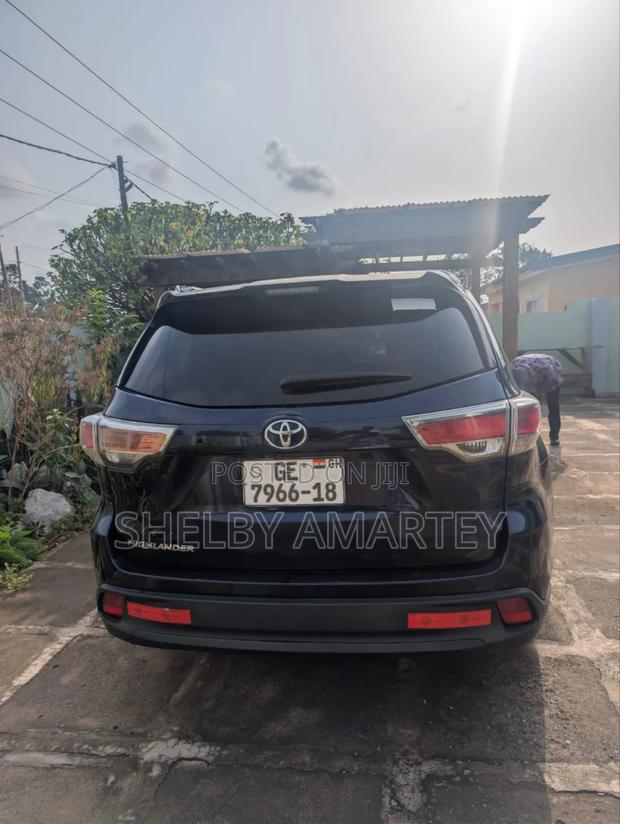 Toyota Highlander LE 4x2 (2.7L 4cyl 6A) 2016 Blue