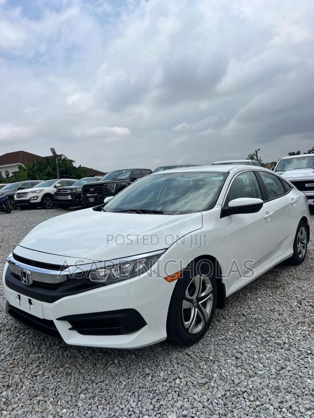 Honda Civic 2016 White