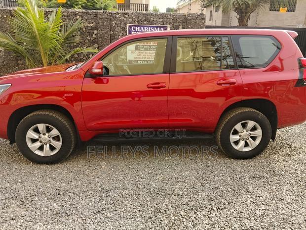 Toyota Land Cruiser Prado 2.7 2021 Red