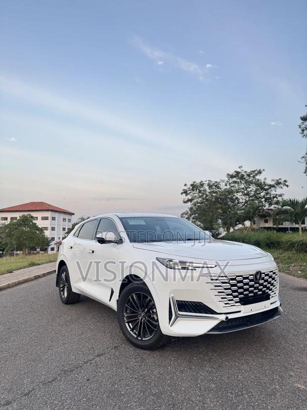 Changan UNI-K 2.0 Petrol FWD 2021 White