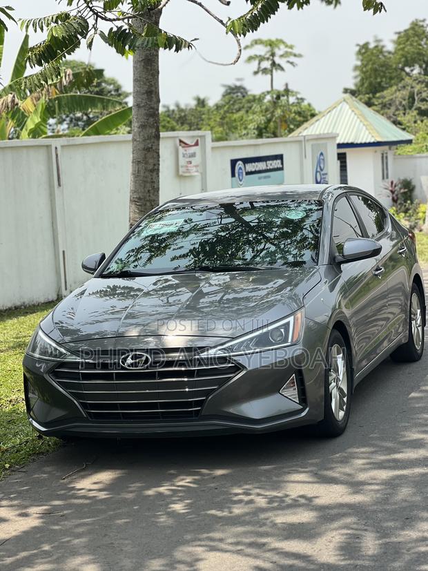 Hyundai Elantra SE 2019 Gray