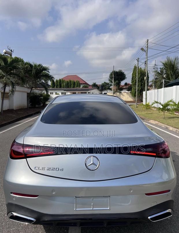 Mercedes-Benz CLE 2026 Silver