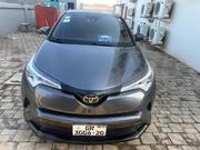 Toyota C-HR XLE FWD Sport Utility (2.0L 4cyl 2AM) 2018 Gray for sale