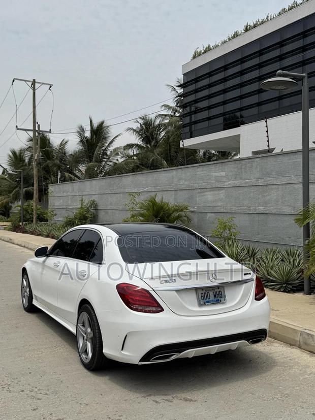Mercedes-Benz C300 Sport 4dr AWD 4Matic Sedan (2.0L 4cyl 7A) 2015 White