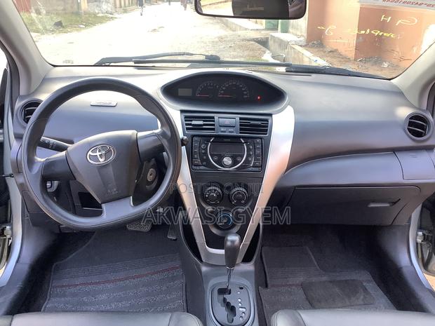 Toyota Vios 2011 Silver