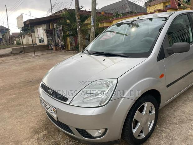 Ford Fiesta 1.4 2006 Silver