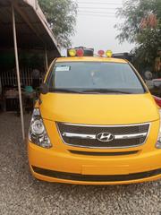 Hyundai Starex 2014 Yellow for sale