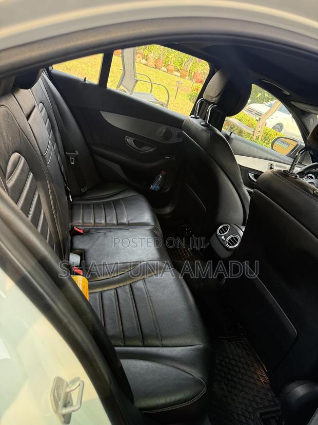 Mercedes-Benz C400 4Matic AWD Sedan (3.0L V6 7A) 2015 White