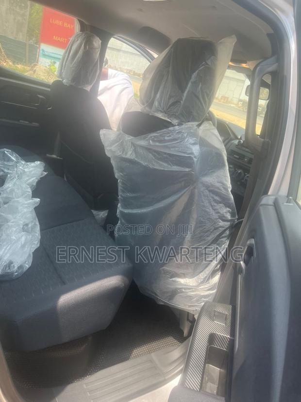 New Mitsubishi L200 2025 Gray