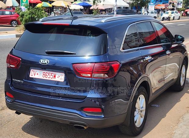 Kia Sorento 2019 Blue