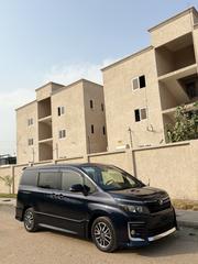 Toyota Voxy SV Premium 2014 for sale