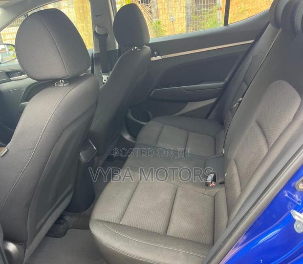 Hyundai Elantra Value Edition 2019 Blue