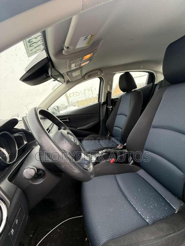 Toyota Yaris iA 1.5 FWD 2017 Black