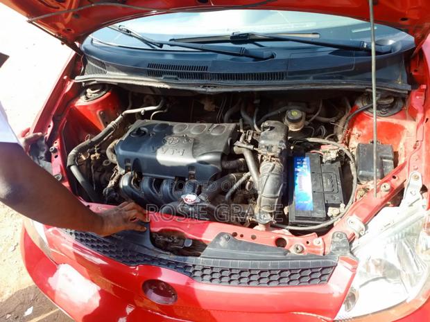 Toyota Axio 1.5 G 4WD 2006 Red
