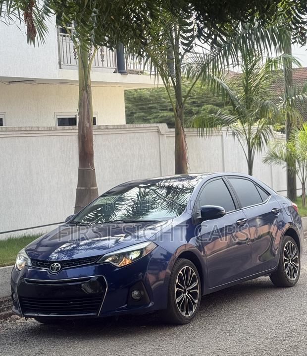Toyota Corolla S 4dr Sedan (1.8L 4cyl CVT) 2016 Blue