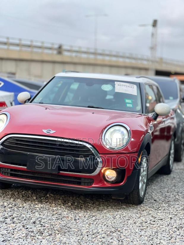 Mini Clubman 2016 Red