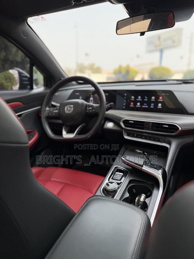 Changan UNI-T 1.5 FWD 2021 Black