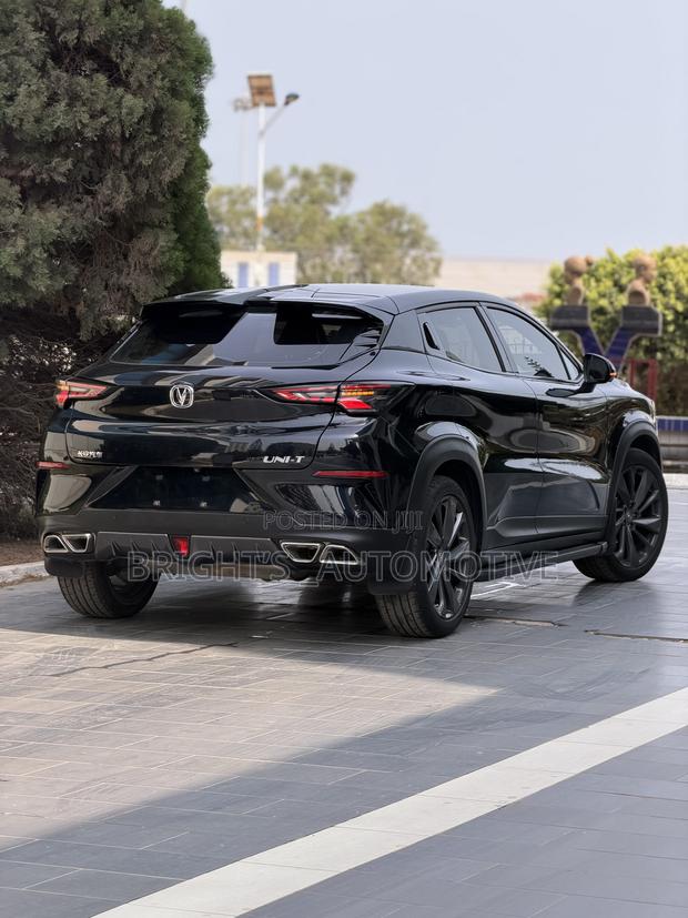 Changan UNI-T 1.5 FWD 2021 Black