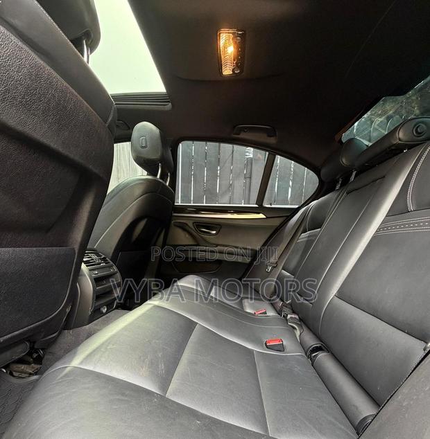 BMW 528i 2015 Black