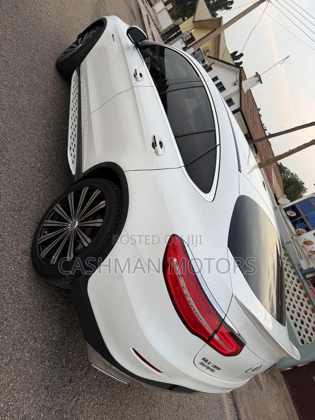 Mercedes-Benz GLC-Class 2017 White