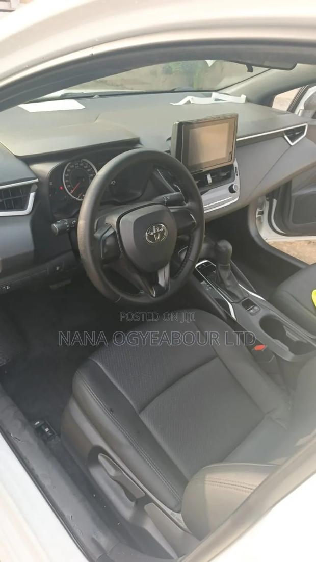 Toyota Corolla 2022 White