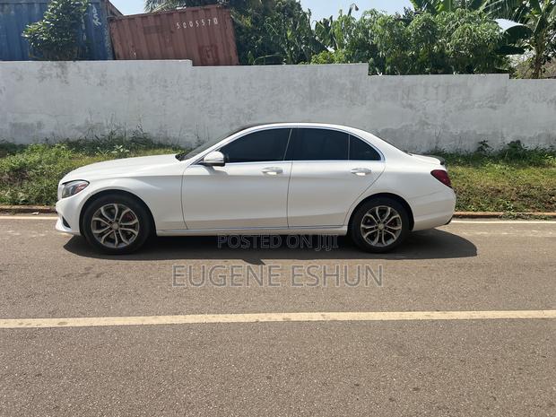 Mercedes-Benz C300 2015 White