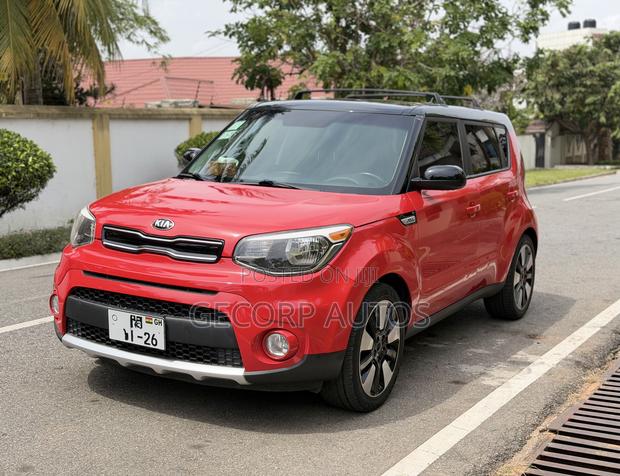 Kia Soul Base Hatchback 2019 Red