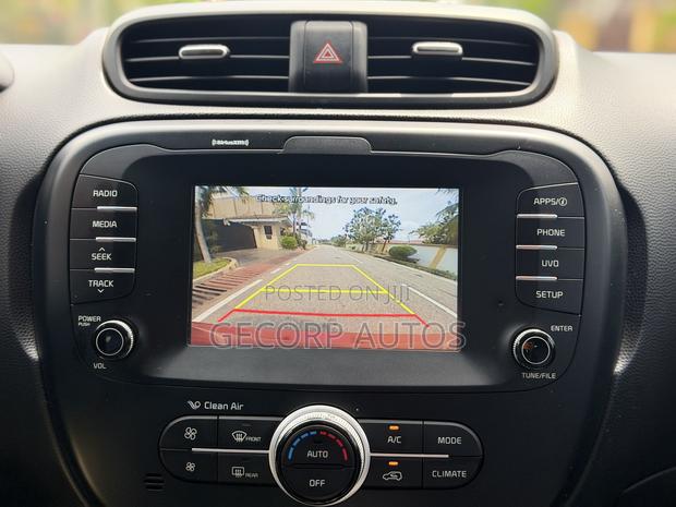 Kia Soul Base Hatchback 2019 Red