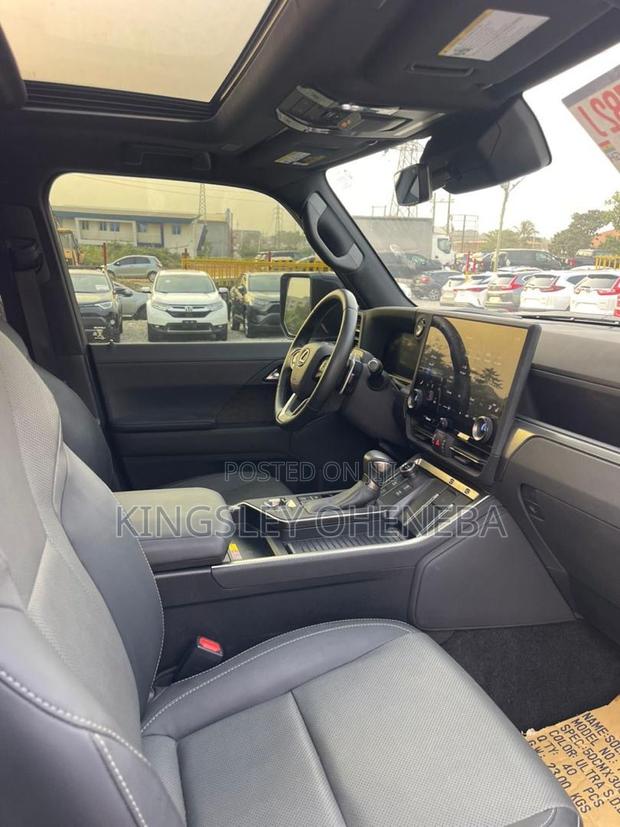 Lexus GX 550 Overtrail 2024 White
