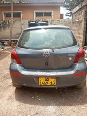 Toyota Yaris 2010 Gray for sale