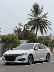 Honda Accord Touring 2.0T 2018 White for sale