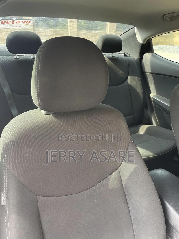 Hyundai Elantra 2016 Black