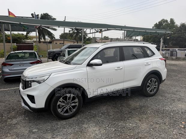 New Kia Sportage 2023 White