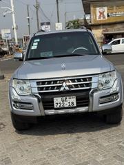 Mitsubishi Pajero 2011 Silver for sale