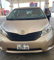 Toyota Sienna 2015 Brown for sale
