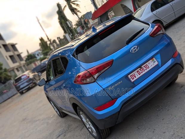 Hyundai Tucson 2018 Blue